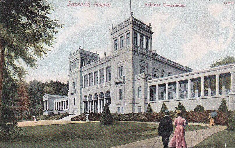 Schloss Dwasieden an der Ostsee auf einer Postkarte um 1900
