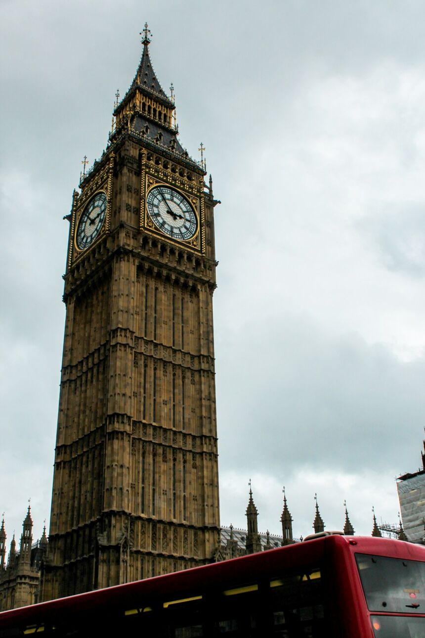 Palace of Westminster London (Big Ben)