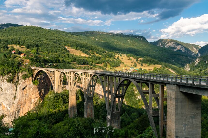 Đurđevića-Tara-Brücke, Tara Canyon, Montenegro