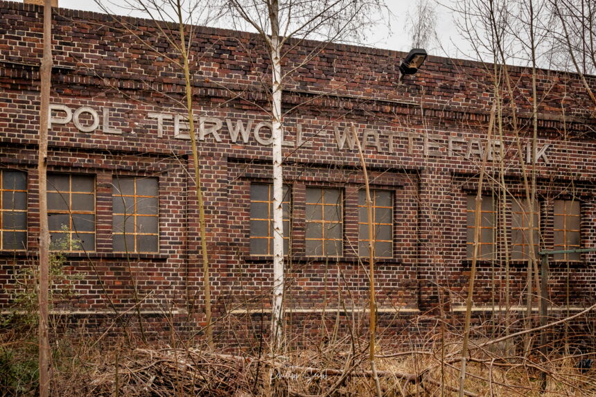 Von der Watte zur Polsterung: Die verlassene Polsterwoll-Wattefabrik