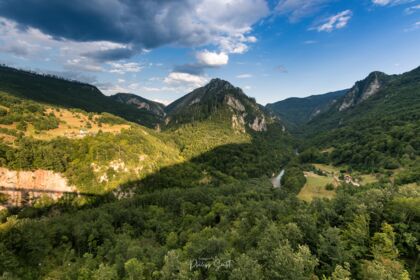Đurđevića-Tara-Brücke, Tara Canyon, Montenegro